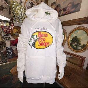 Bass Pro Shopswhitr pullover Hoodie with Logo SZ M 
NEW WITH TAG